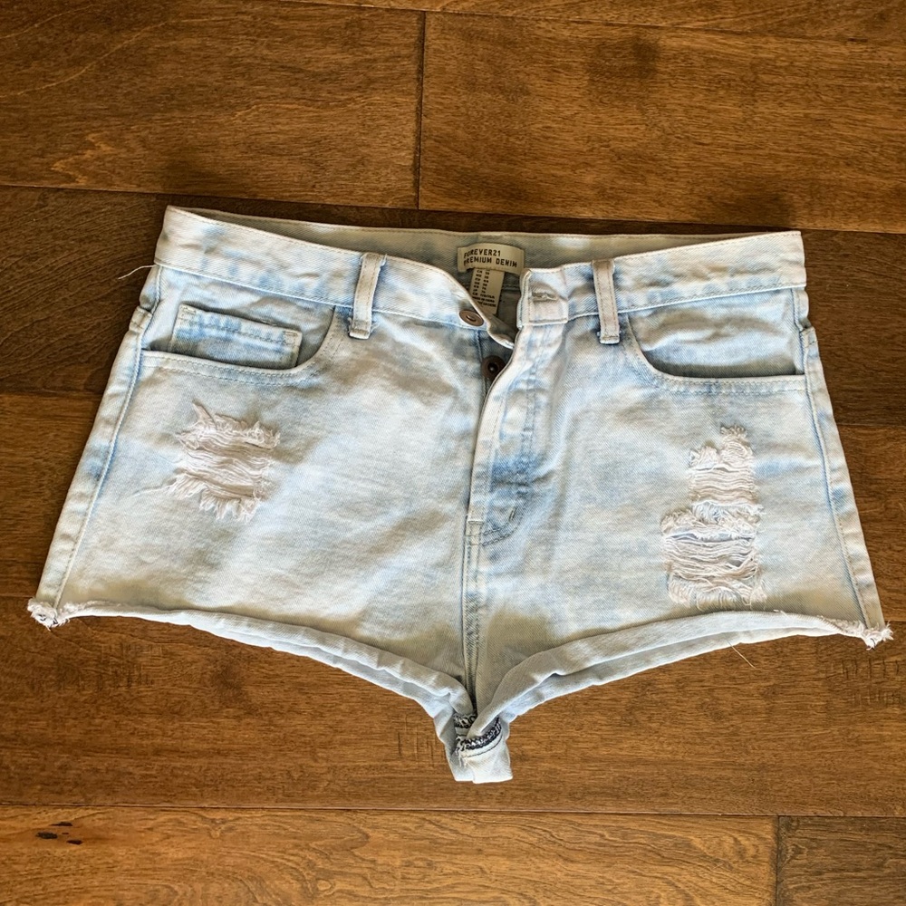 Forever 21 Light Wash Jean Shorts